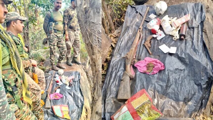 गया में नक्सलियों के खिलाफ सुरक्षाबलों को मिली बड़ी सफलता, भारी मात्रा हथियार बरामद