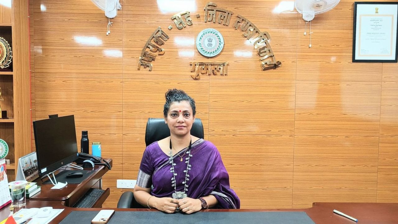 गुमला उपायुक्त प्रेरणा दीक्षित का बना फर्जी व्हाट्सएप अकाउंट, आम लोगों से सकर्त रहने की अपील