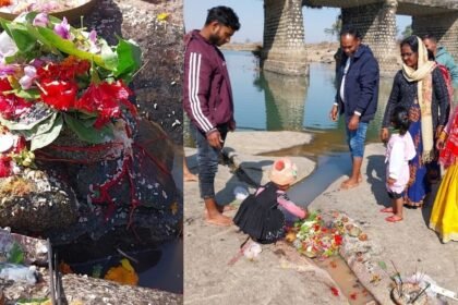 लोहरदगा के सिठियो में कोयल नदी तट पर स्वयंभू महादेव के दर्शन के लिए उमड़े श्रद्धालु, शिवलिंग के खंडित होने से भक्तों में आक्रोश