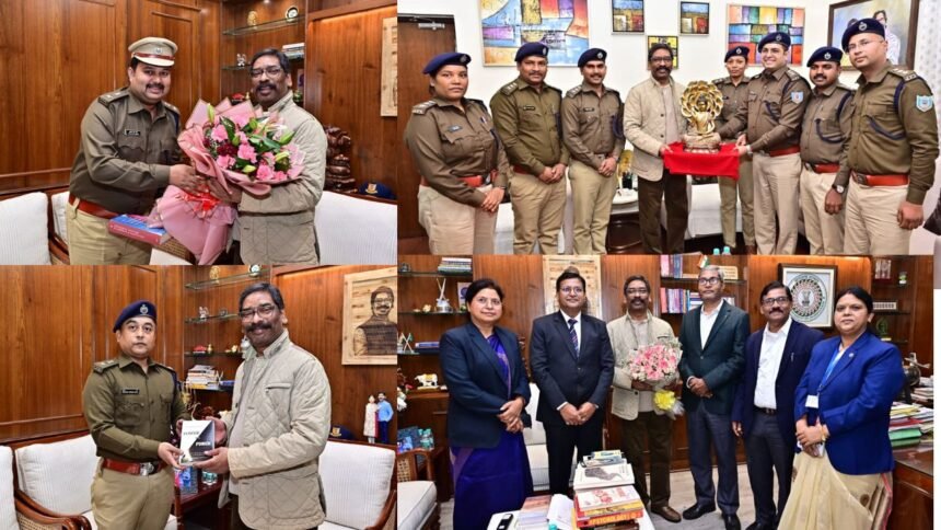 CM हेमंत सोरेन से प्रशासनिक सेवा और पुलिस अधिकारियों ने की शिष्टाचार मुलाकात, मुख्यमंत्री को दी नये साल की बधाई और शुभकामनाएं