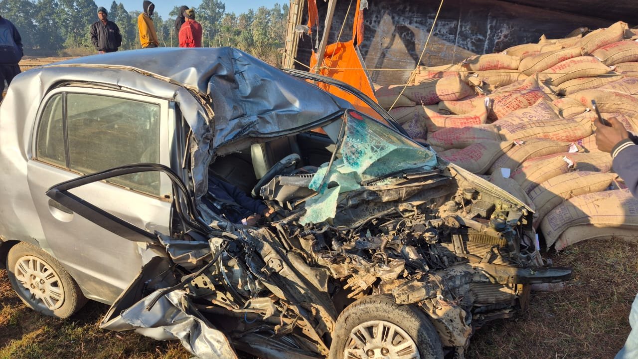 गुमला में हुए भीषण सड़क हादसे में शिक्षक की मौत, रांची जाने के दौरान अशोक कुमार खलखो हुए हादसे के शिकार