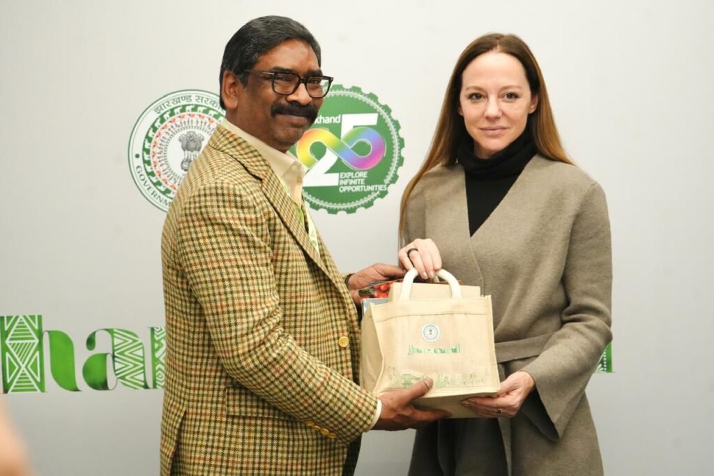 WhatsApp Image 2026 01 19 at 22.53.06