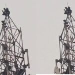 बोकारो के बसंती मोड़ पर 150 फुट ऊंचे टावर पर चढ़ा युवक, प्रेमिका से शादी करने को लेकर किया हाई वोल्टेज ड्रामा