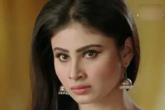mouni-roy