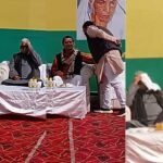 तेजप्रताप के चूड़ा-दही भोज में पहुंचे लालू यादव, तेजस्वी यादव ने बनाई दूरी