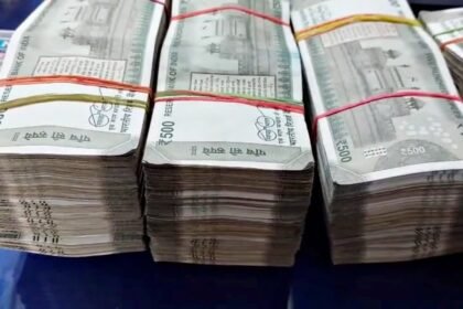 पटना में 32 लाख कैश के साथ दो युवक पकड़े गए, पुलिस ने हिरासत में हो रही हैं पूछताछ