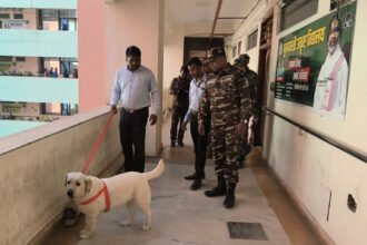 रांची कलेक्ट्रेट को बम से उड़ाने की धमकी,मचा हड़कंप, डॉग स्क्वॉड की टीम ने की जांच