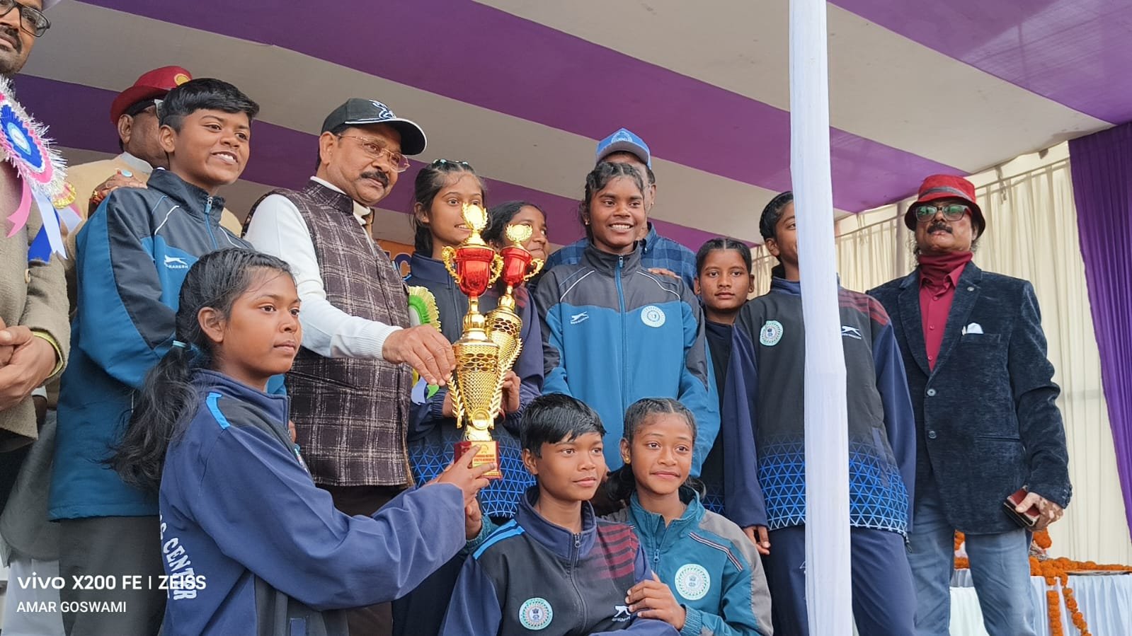 लोहरदगा में 68वीं झारखंड ओपन एथलेटिक मीट का समापन ,धीरज साहू, रामेश्वर उरांव, केशव महतो कमलेश मुख्य अतिथि के रूप में रहे मौजूद 5 5 1