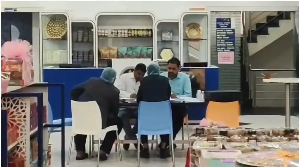 कान्हा ग्रुप की 'खुफिया दीवार' में मिले करोड़ों के जेवरात, जयपुर में आयकर विभाग की बड़ी कार्रवाई 2 7pu3sjms kanha group it raid