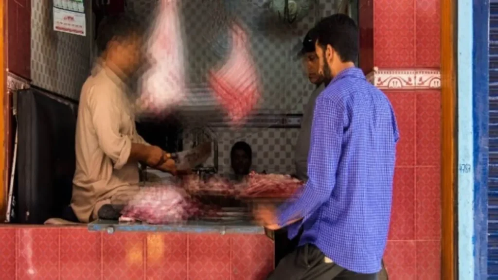 बिहार में अब खुले में नहीं बिकेगा मांस,लागू हुआ UP मॉडल