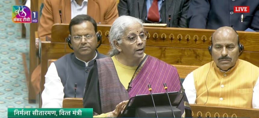 आम बजट 2026: निर्मला सीतारमण पेश कर रही हैं देश का बजट Live: 15 हजार स्कूलों में कंटेंट क्रिएटर की पढ़ाई 1 आम बजट 2026: निर्मला सीतारमण पेश कर रही हैं देश का बजट Live