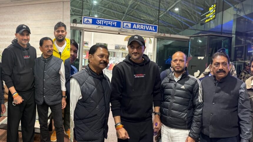 बलदेव साहू मेमोरियल T-20 क्रिकेट टूर्नामेंट का भव्य समापन कल, CM हेमंत सोरेन होंगे चीफ गेस्ट,सहवाग-हरभजन बढ़ाएंगे रोमांच