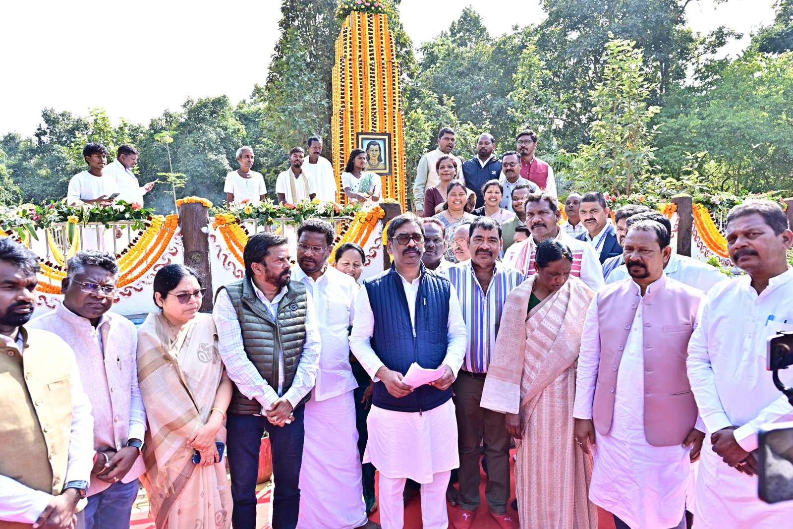 hemant soren in serangasia