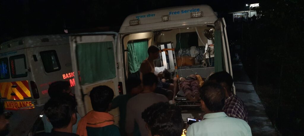भागलपुर में दर्दनाक सड़क हादसा, बस की टक्कर से गिरे मजदूरों को ट्रक ने रौंदा, 4 की मौत और 6 घायल
