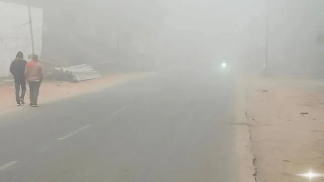 बिहार में फिर बढ़ी कनकनी, 11 जिलों में कोहरे का अलर्ट, भागलपुर में 9 डिग्री तक पहुंचा पारा