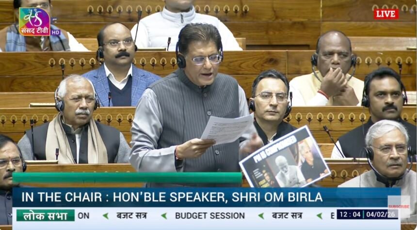 लोकसभा में पीयूष गोयल ने भारत-अमेरिका ट्रेड डील पर दिया बयान, विपक्ष ने एपस्टीन की तस्वीर दिखाई 1 loksabha epstein and modi