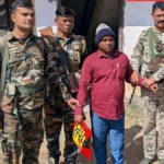 पलामू में घूस लेते रोजगार सेवक गिरफ्तार, कूप निर्माण की राशि के लिए ले रहा था रिश्वत