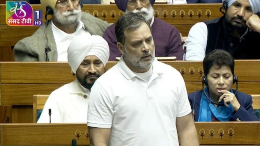 डोकलाम और चीनी घुसपैठ पर राहुल गांधी के बयान पर लोकसभा में हंगामा,राजनाथ ने पूछा- विश्वसनीय है क्या