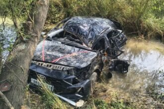 बिहार के नालंदा में भीषण सड़क हादसा, तेज रफ्तार स्कार्पियो पुल से नीचे गिरा, दो छात्रों की मौत, तीन घायल