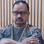 होलिका दहन में पिस्टल लहराने पर JDU के पूर्व विधायक गोपाल मंडल पर FIR ,विवादों से रहा है पुराना नाता