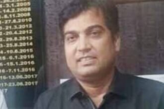 झारखंड सरकार ने दो अधिकारियों पर की कार्रवाई, हजारीबाग के पूर्व CO शैलेश कुमार सस्पेंड, जामताड़ा के LRDC के खिलाफ भी एक्शन