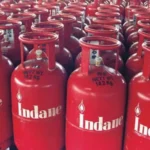 झारखंड में कॉमर्शियल गैस सिलिंडरों की आपूर्ति पर अस्थायी रोक, अब LPG सिलेंडर की डिलीवरी के 25 दिन बाद होगी दूसरी बुकिंग