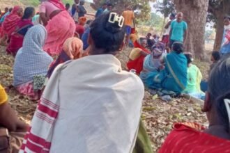 नेतरहाट में वृद्ध को मैला पिलाने का आरोप, थाना प्रभारी का घटना से इनकार