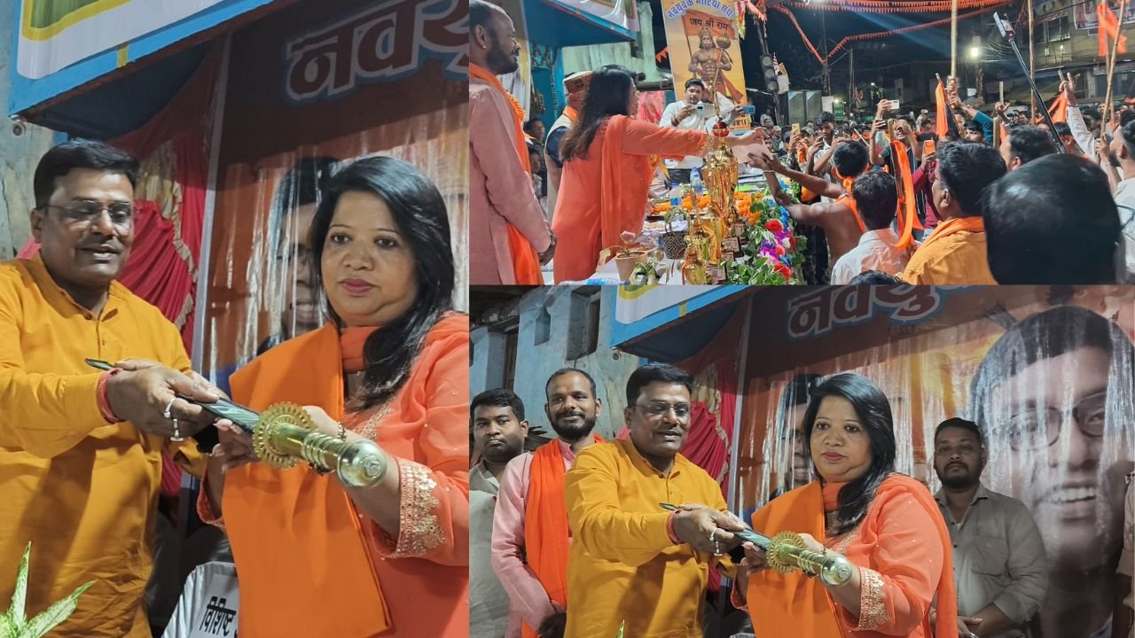 लोहरदगा के बरवाटोली में अस्त्र-शस्त्र प्रतियोगिता में युवाओं ने दिखाया दमखम,अनुमंडल पुलिस पदाधिकारी श्रद्धा केरकेट्टा मुख्य अतिथि के रूप में रही मौजूद