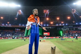 हार्दिक पांड्या पर तिरंगे के अपमान का आरोप, दर्ज हुई शिकायत