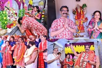 रामनवमी पर मुख्यमंत्री हेमंत सोरेन पत्नी कल्पना सोरेन के साथ पहुंचे तपोवन मंदिर, राज्यवासियों के सुख, शांति और समृद्धि की कामना की