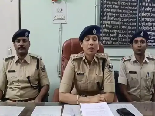 प्रेग्नेंट नाबालिग प्रेमिका को अगवा कर सर्जरी से कराई डिलिवरी, नवजात को बेचने की साजिश, अस्पताल संचालक समेत तीन गिरफ्तार