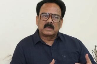 लोहरदगा सांसद सुखदेव भगत ने अमेरिका-इजराइल-ईरान युद्ध को लेकर जताई चिंता, कहा-ऊर्जा संकट की आहट, वैश्विक तबाही की ओर बढ़ रही दुनिया