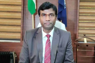 रांची में निजी स्कूलों की मनमानी पर लगाम, उपायुक्त ने फीस वृद्धि पर लगाई रोक, उल्लंघन पर 2.5 लाख तक जुर्माना