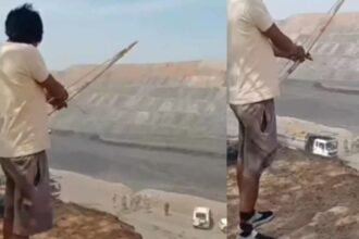 झारखंड सरकार के पूर्व मंत्री योगेंद्र साव तीर-धनूष लेकर हमला करते हुए नजर आए, NTPC के वाहनों और मजदूरों को बनाया निशाना