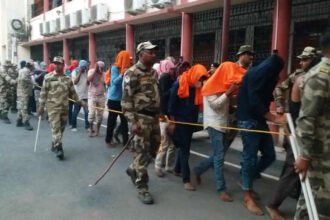 उत्पाद सिपाही पेपर लीक के आरोपी को पुलिस के ड्राइवर ने दिया अपना मोबाइल, बदले में लिये पैसे