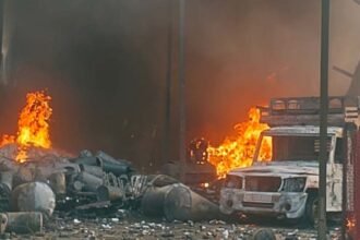 राजस्थान के नीमरान औद्योगिक क्षेत्र भीषण अग्निकांड, झारखंड के चार लोग जिंदा जले, दो लापता, परफ्यूम की बोतल से भड़की आग