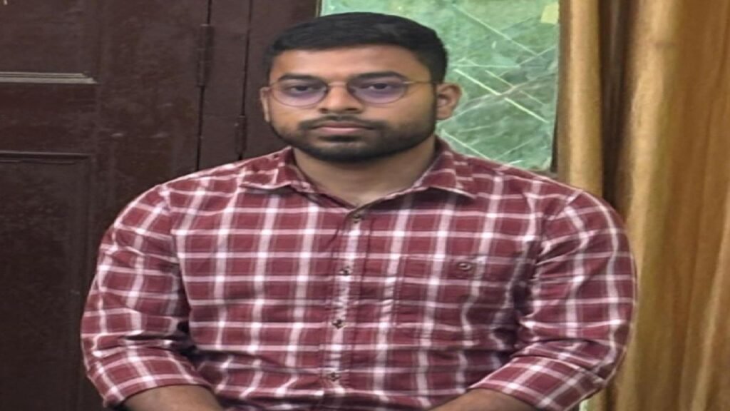 गर्लफ्रेंड से शादी नहीं होने पर नाराज इंजीनियर ने परिवार के 8 लोगों पर चाकू से किया हमला, बुआ की मौत