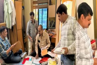 बिहार में भ्रष्ट कार्यपालक अभियंता के ठिकानों पर SVU की छापेमारी,आय से अधिक संपत्ति की हो रही जांच