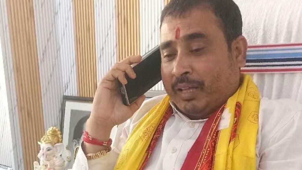 AJSU विधायक निर्मल महतो उर्फ तिवारी महतो पर आरोप,रामगढ़ नगर उपाध्यक्ष पर दर्ज कराया रंगदारी मांगने का मामला