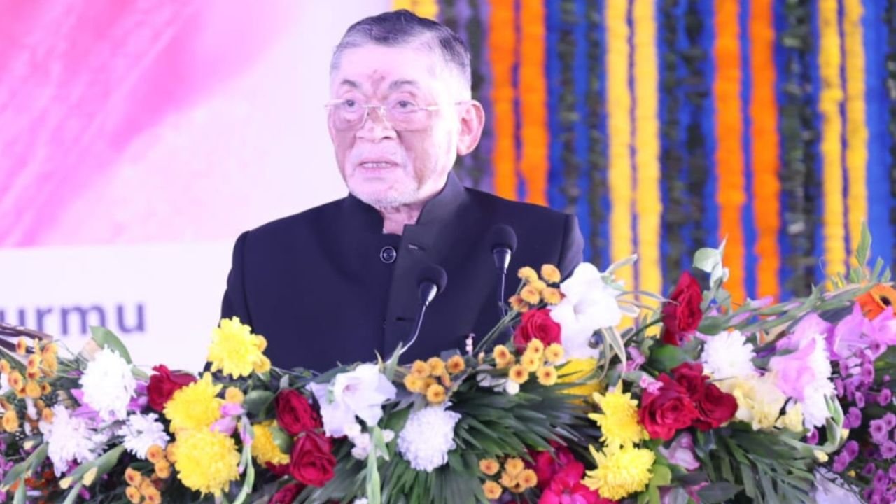 राज्यपाल संतोष कुमार गंगवार ने झारखण्ड लोक सेवा आयोग द्वारा आयोजित परीक्षाओं में हुई त्रुटि पर जताई चिंता, JPSC को जांच के बाद कार्रवाई का दिया निर्देश