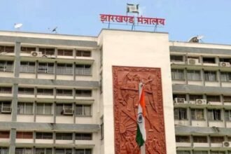 JTET Language Controversy:पहली बैठक में नहीं निकला कोई हल, 5 मंत्रियों ने मांगा शिक्षा विभाग से आंकड़ा