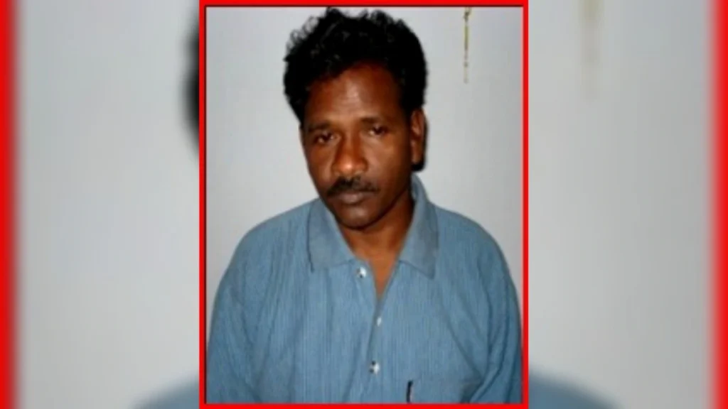 सारंडा में घिरा मिसिर बेसरा! साथ छोड़ रहे नक्सली, मिसिर बेसरा की सरेंडर की चर्चाएं तेज
