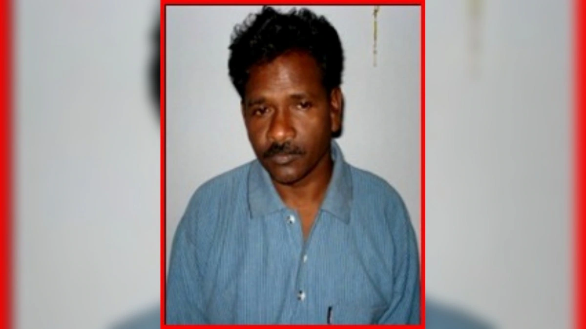 सारंडा में घिरा मिसिर बेसरा! साथ छोड़ रहे नक्सली, मिसिर बेसरा की सरेंडर की चर्चाएं तेज