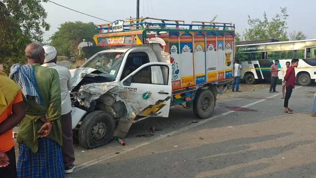 रोहतास में भीषण सड़क हादसा, तिलक समारोह से लौट रहे 5 लोगों की दर्दनाम मौत, 10 घायल