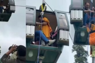 जम्मू-कश्मीर के गुलमर्ग में बीच हवा में रोपवे खराब, 300 पर्यटक हवा में फंसे, बचाव कार्य जारी