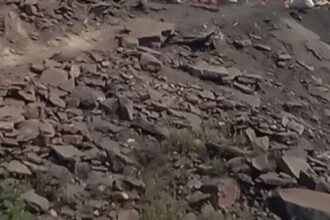 धनबाद में आउटसोर्सिंग कंपनी में हादसा, ओबी डंपिंग के दौरान वाहन गिरा—एक मजदूर की मौत