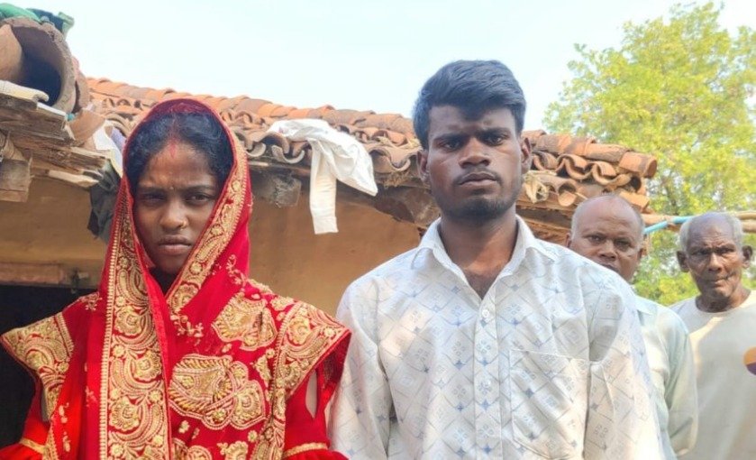 गढ़वा में शादी के पांच दिन बाद दुल्हन निकली चार माह की गर्भवती, ससुराल वालों ने छोड़ा, थाना पहुंचा मामला