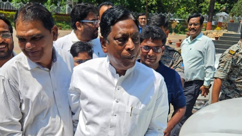 आलमगीर आलम करीब दो साल बाद जेल से बाहर निकले, ED ने टेंडर घोटाले में पूर्व मंत्री को किया था गिरफ्तार