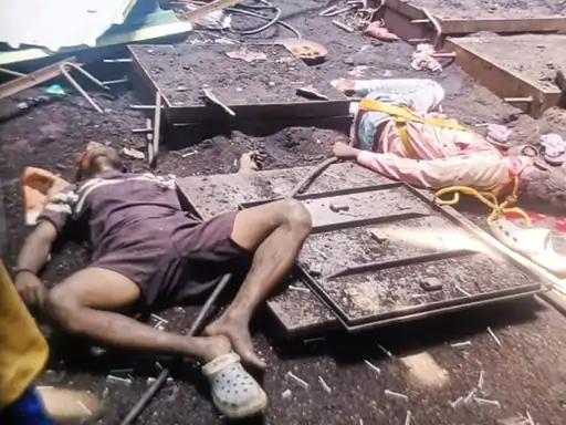 आदित्यपुर के जायसवाल स्टील कंपनी में बड़ा हादसा,20 फीट ऊंचाई से गिरकर दो मजदूरों की मौत, दो घायल