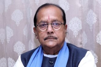 झारखंड कांग्रेस में खटपटः मंत्री राधा कृष्ण किशोर ने खोला मोर्चा, बेटे- प्रशांत किशोर ने दिया इस्तीफा
